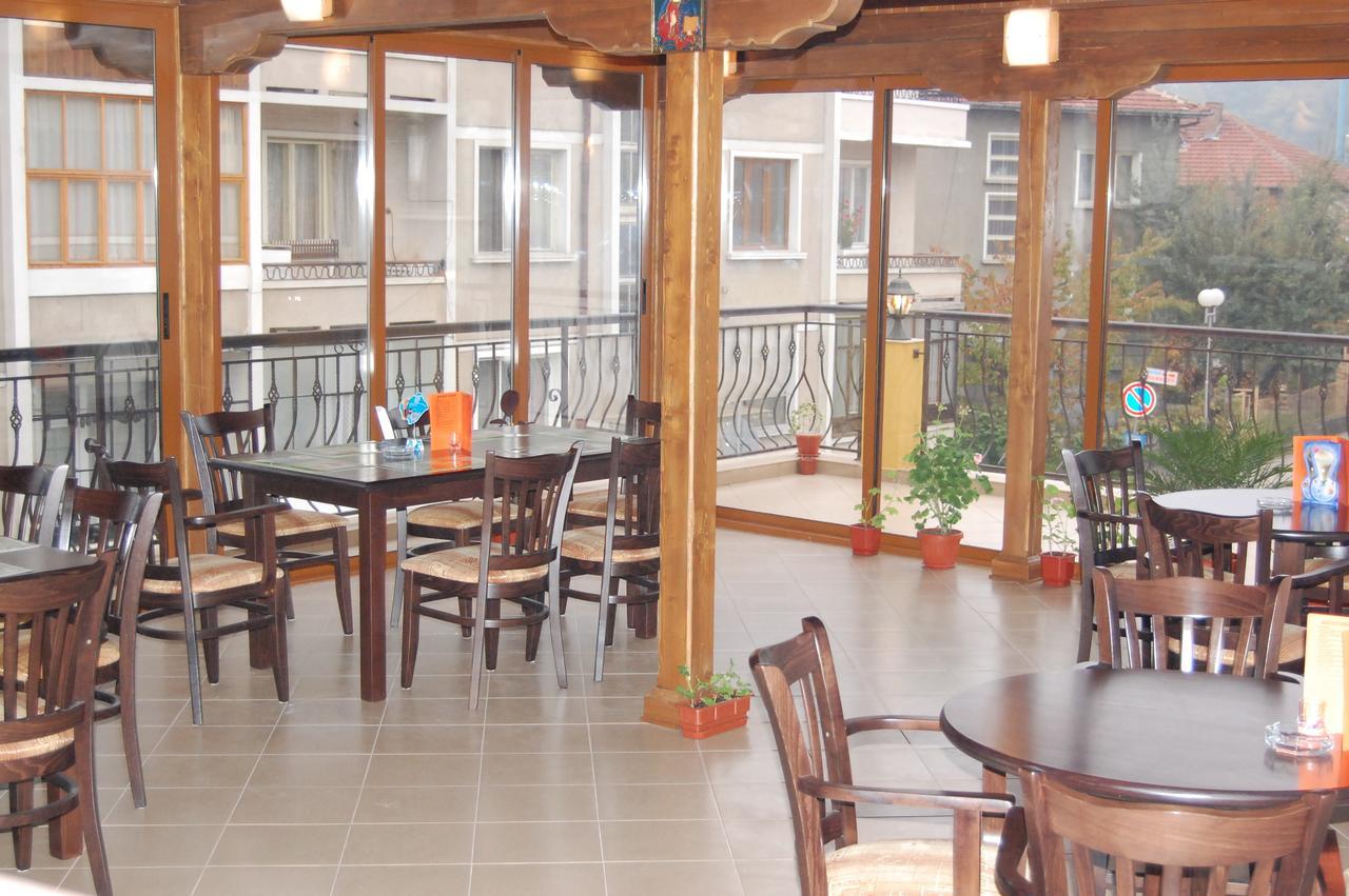 Hotel Vitosha Trjawna Exterior foto