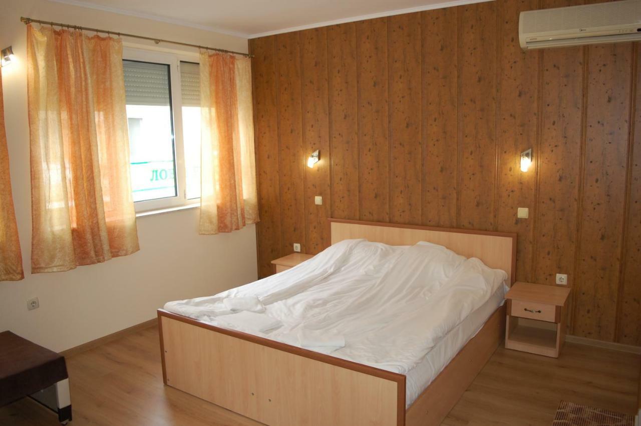 Hotel Vitosha Trjawna Exterior foto